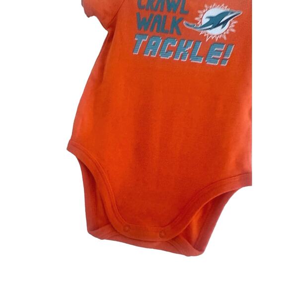 Miami Dolphins onesie Sz 12-18 NFL football game day - Picture 6 of 7